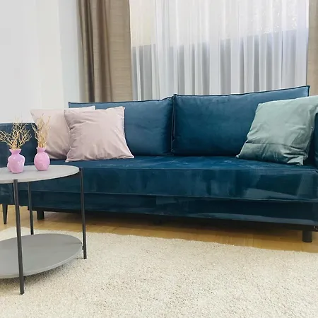 Salon Des Fleurs Linz-landstrasse Apartmán Linec