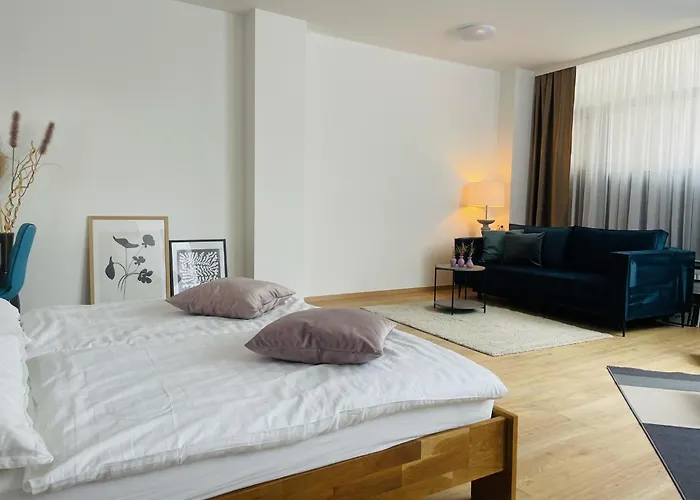 Salon Des Fleurs Linz-landstrasse Apartmán