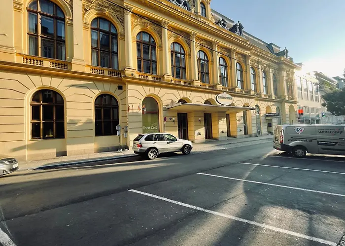 Apartmán Salon Des Fleurs Linz-landstrasse Linec